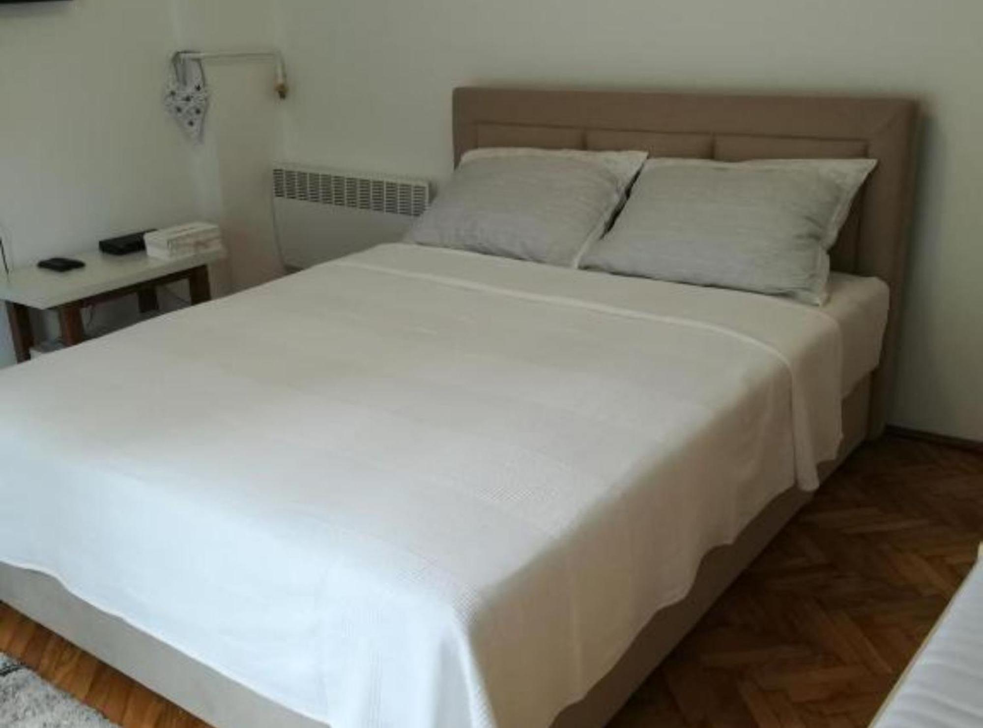 Apartman Olymp Osijek-Garaza Kültér fotó